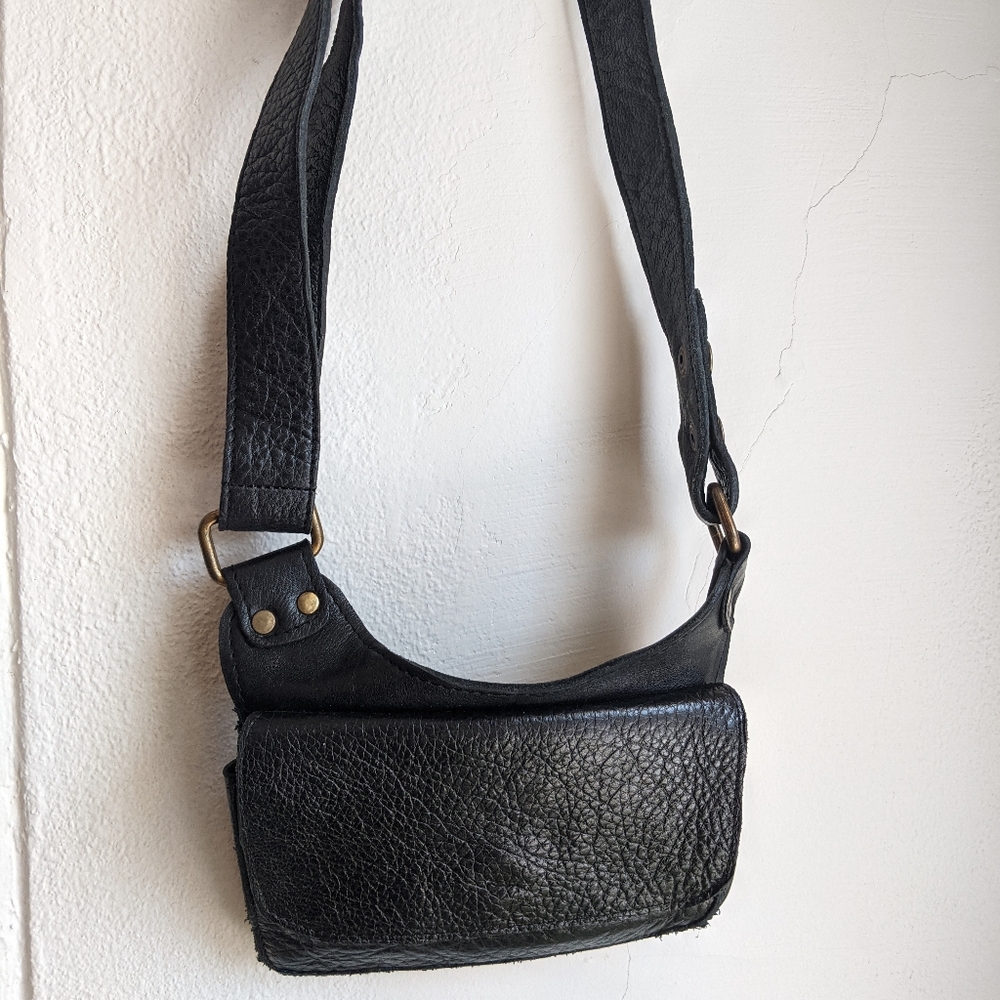 Hipstirr brand crossbody bag or pocket belt leather